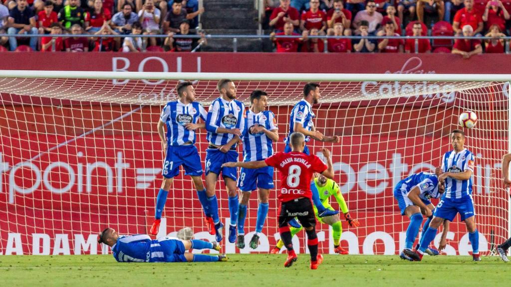 El tanto de Salva Sevilla ante el Deportivo