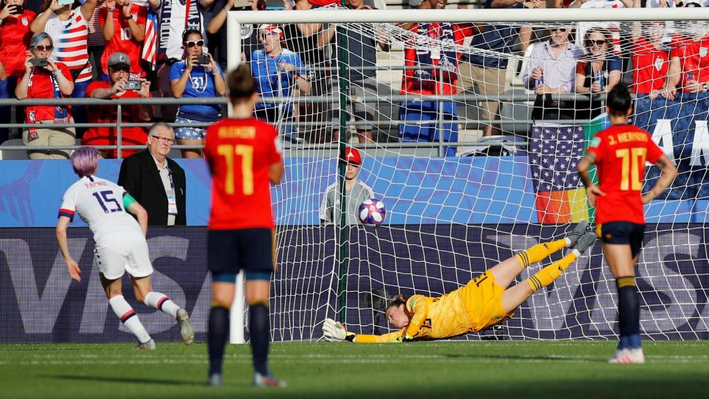 El segundo penalti de Rapinoe