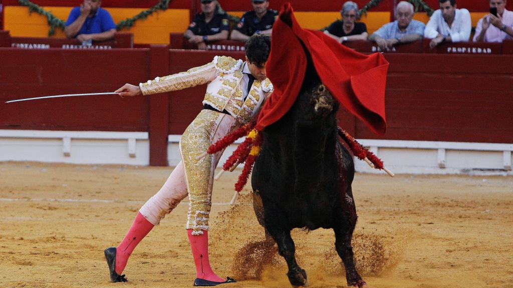 Pase de pecho de Toñete