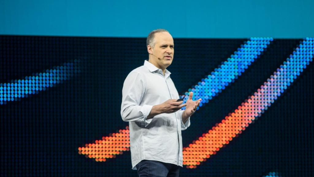 Un momento de la intervención de Steve Schmidt, CISO de AWS, en el re:Inforce de Boston.