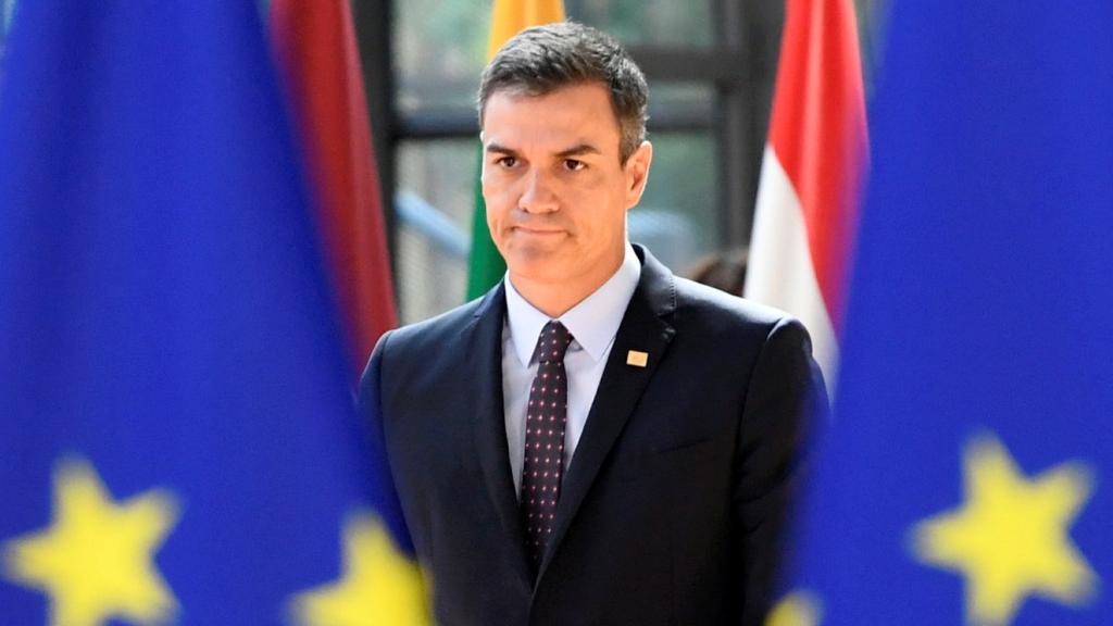 Sánchez mantiene su pulso para aupar a Timmermans a la Comisión pese al bloqueo en la UE