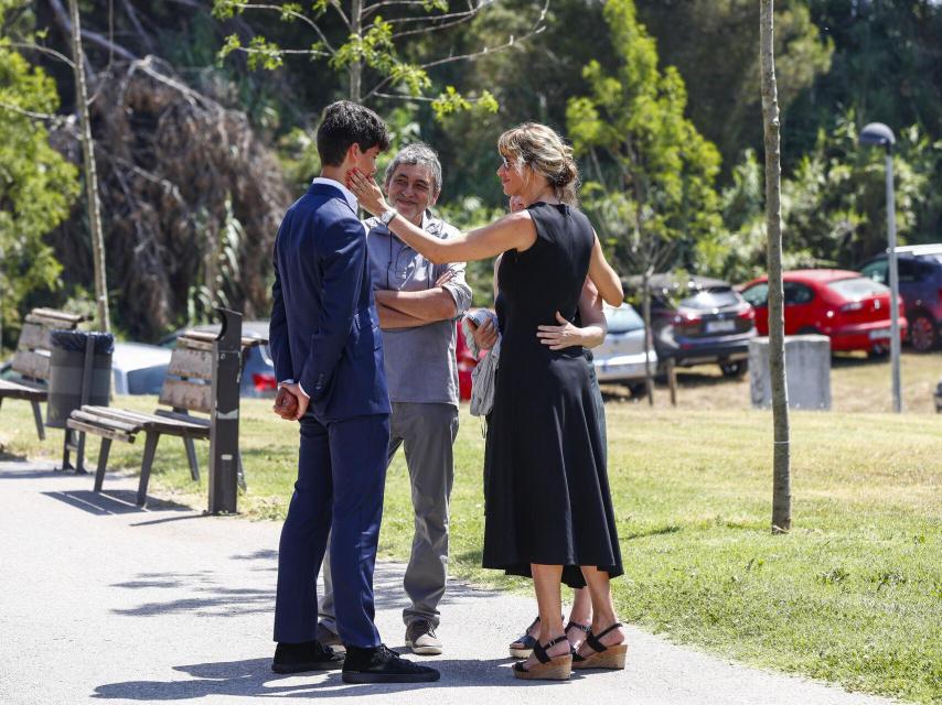 Susanna Griso acaricia el rostro de su hijo Jan.
