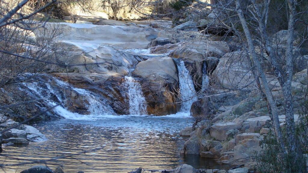 El río Manzanares a su paso por La Pedriza.