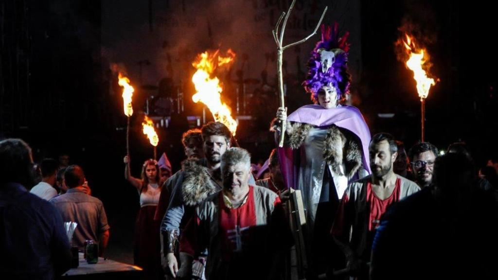 Escena del asalto al castillo