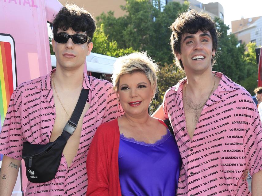 Javier Calvo, Terelu Campos y Javier Ambrossi.