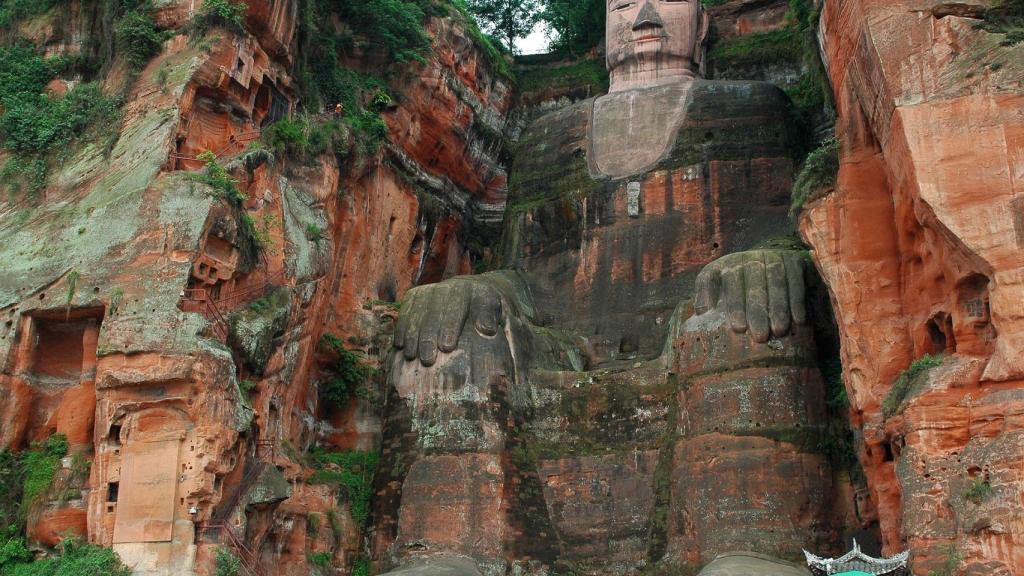 El buda de piedra más grande del mundo, en Leshan.