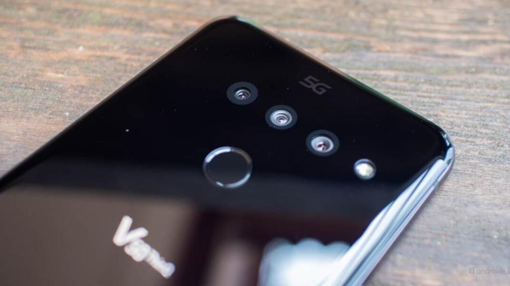 Análisis del LG V50 ThinQ 5G, el pionero con doble pantalla