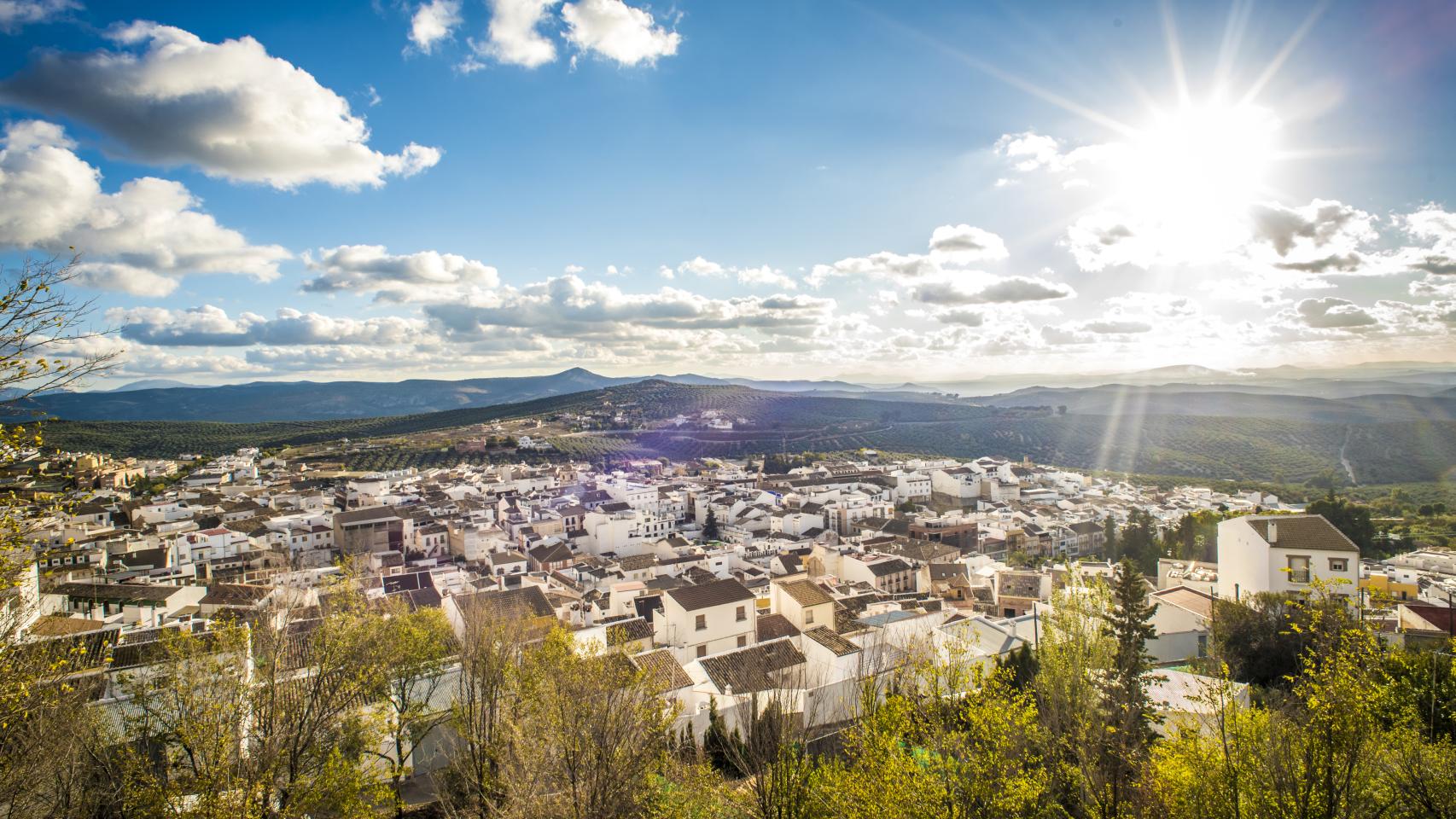 Rute: hogar del anís y mar de olivos