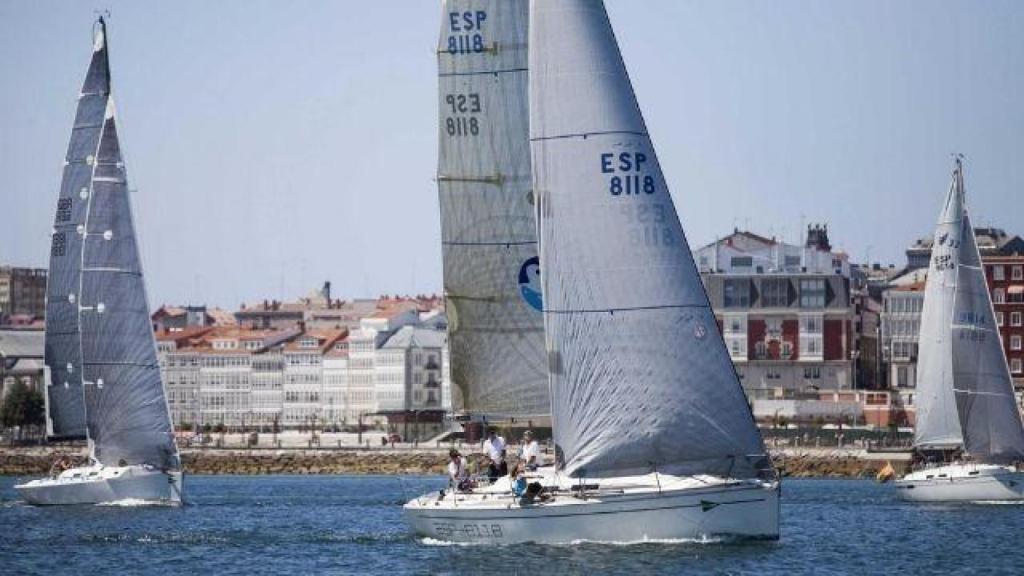Mar de Maeloc: la regata que aúna las rías gallegas comienza en A Coruña