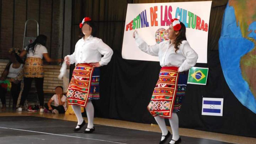 Monika en una de las fiestas que organizaba en Salas de los Infantes.