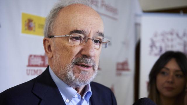 Santiago-Munoz-Machado