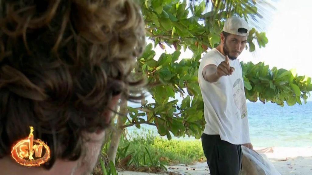 Omar se enfrenta a Colate.