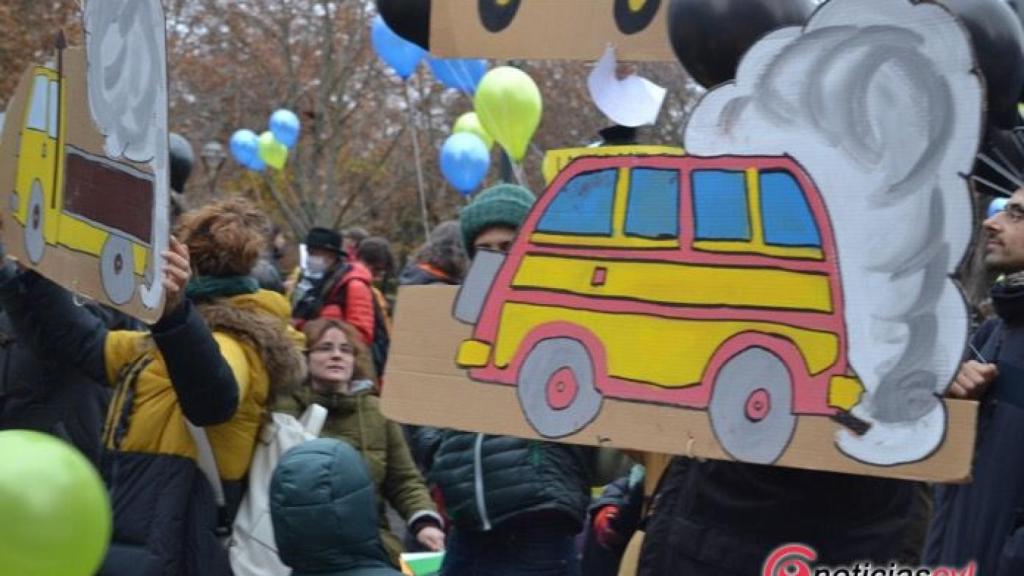 marcha ecologistas accion valladolid trafico contaminacion 3