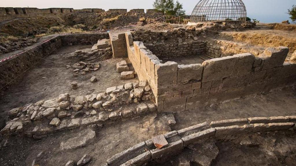 Yacimiento de Derbent donde se está llevando a cabo el experimento.