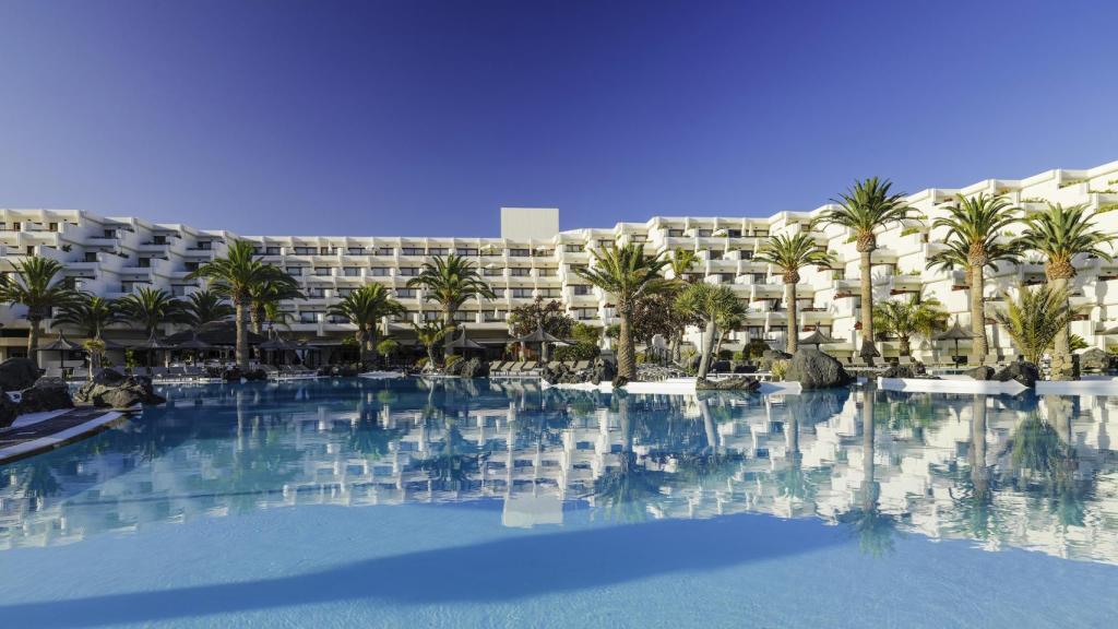 Piscina del Meliá Salinas.