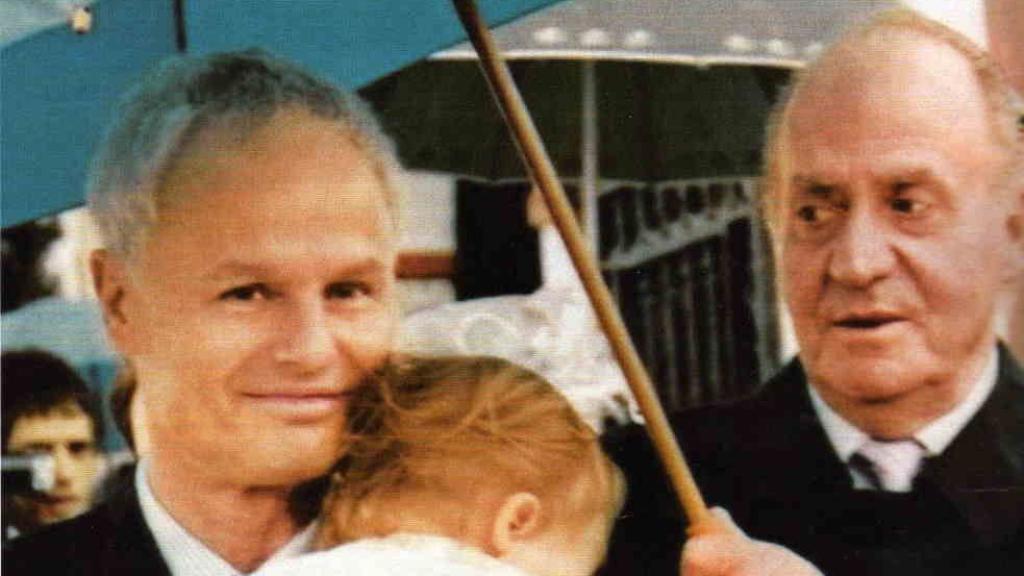 Juan Carlos de Borbón junto a su primo Álvaro de Orleans.