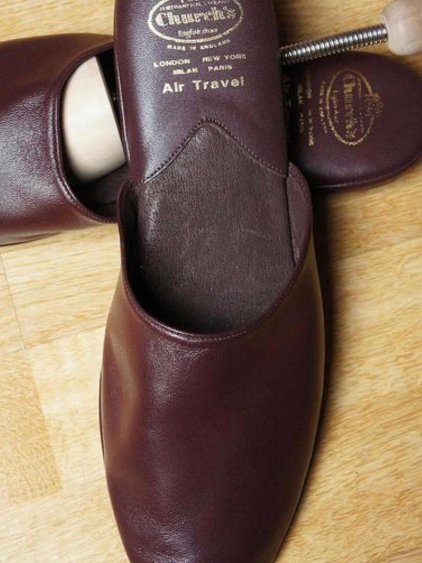 Las zapatillas de cabina de Church’s , un buen amigo abordo