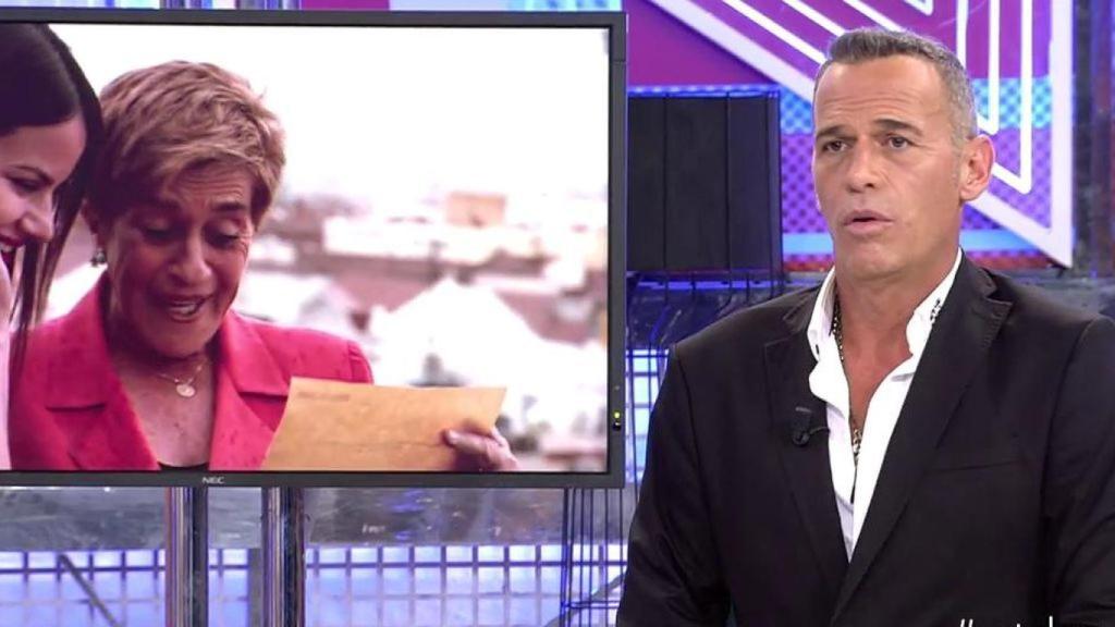 Carlos atacó duramente tanto a Isabel Pantoja como a Chelo García Cortés.