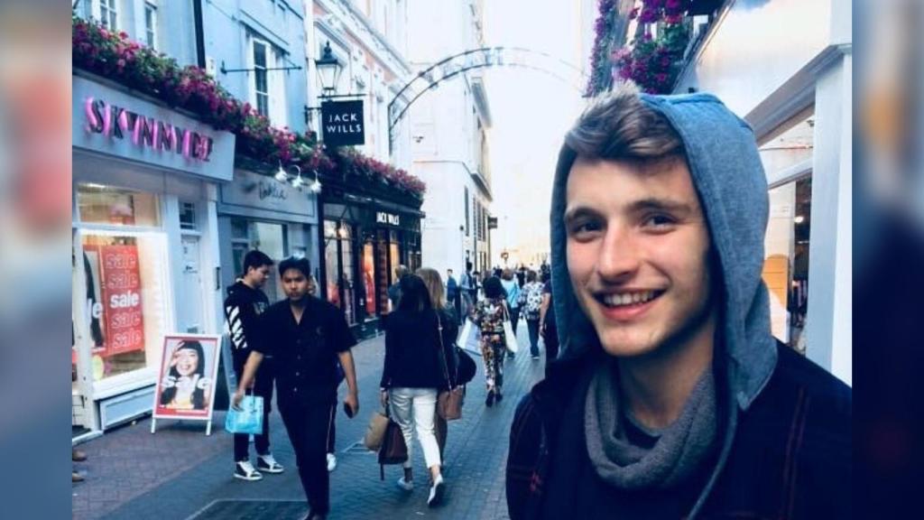 Carlos Rodríguez, el estudiante del que habló Pedro Sánchez en el debate de investidura.