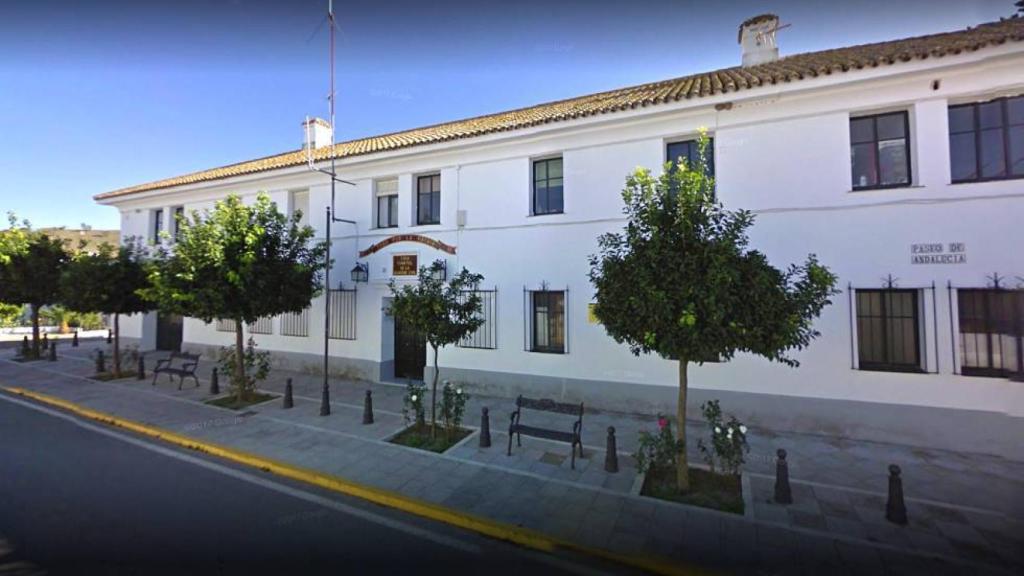 Casa cuartel de Algar, municipio gaditano en el que ha sido hallado el cuerpo de la mujer británica