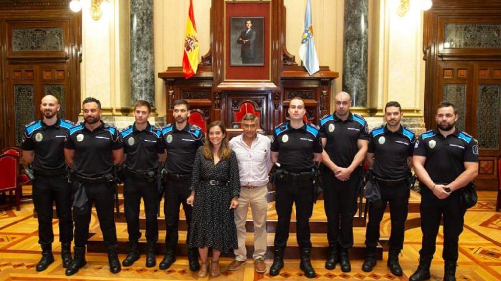 Policías de prácticas en María Pita