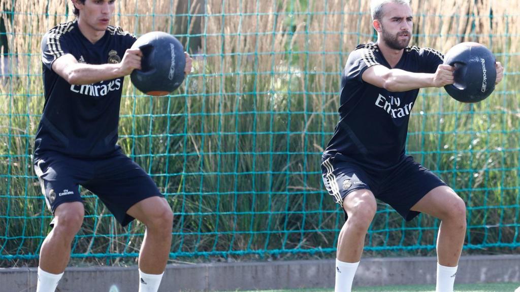 Vallejo y Mayoral entrenan con el Real Madrid