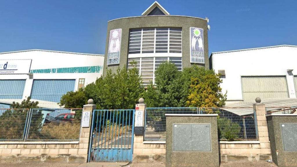 Exterior del centro de menores de Azuqueca de Henares.