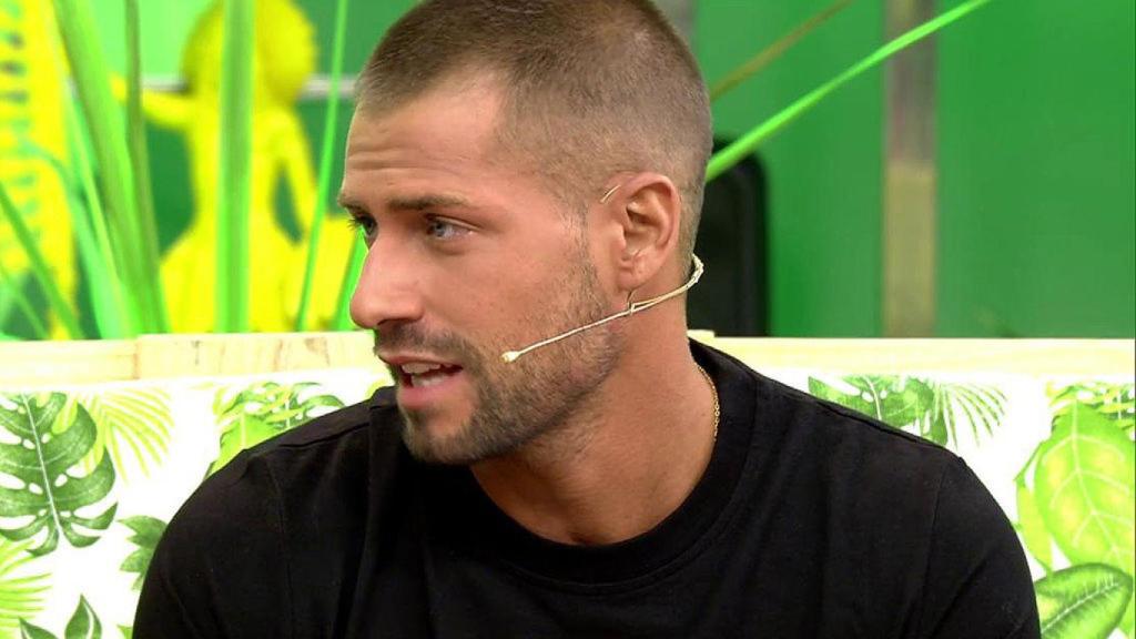 Albert confirma que Isabel Pantoja robó la lata de choped en ‘Supervivientes’