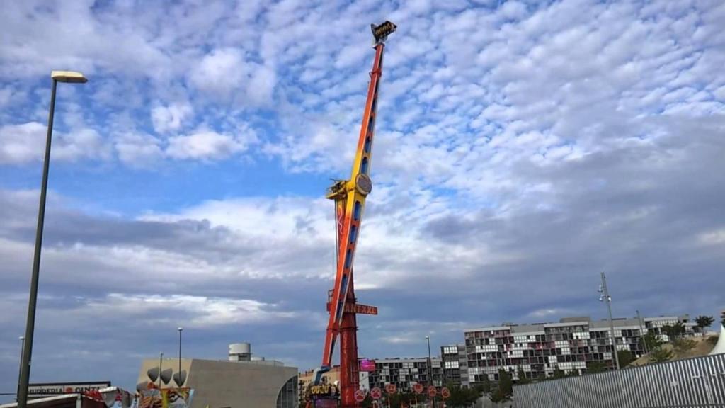 Paran una atracción de O Burgo por ser un peligro para los aviones
