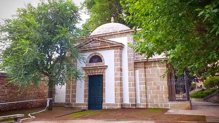 Fachada de la capilla