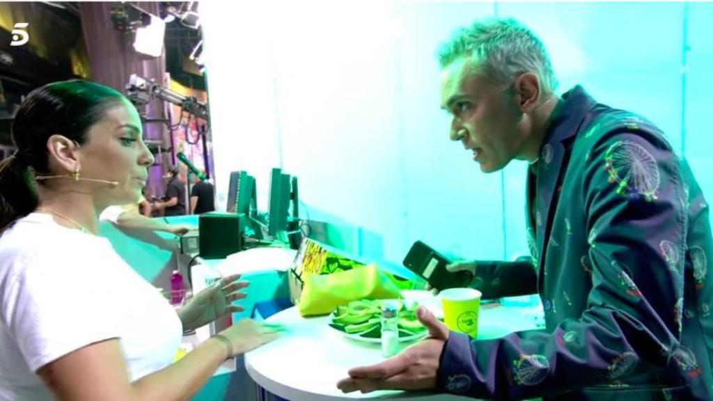 Imagen de Anabel Pantoja y Kiko Hernández discutiendo este viernes en 'Sálvame'.