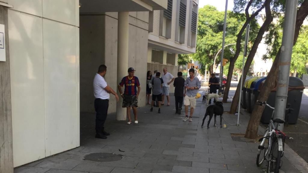 La puerta de la narcosala, clave según los vecinos en el repunte del consumo de caballo