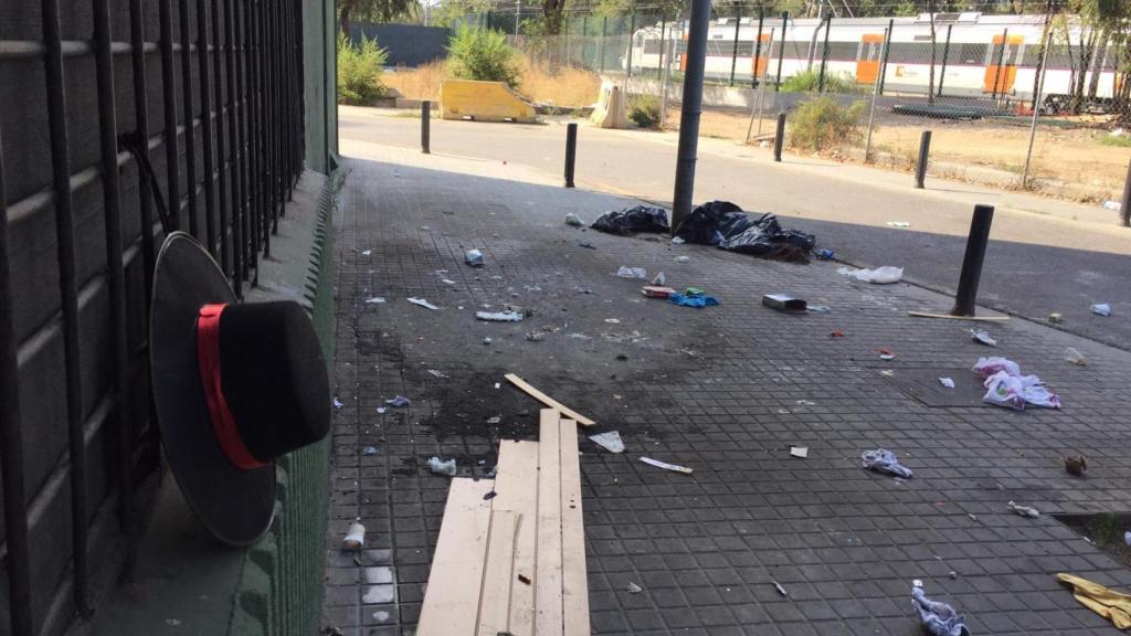 Mucha suciedad por las calles de La Mina, donde denuncian abandono institucional