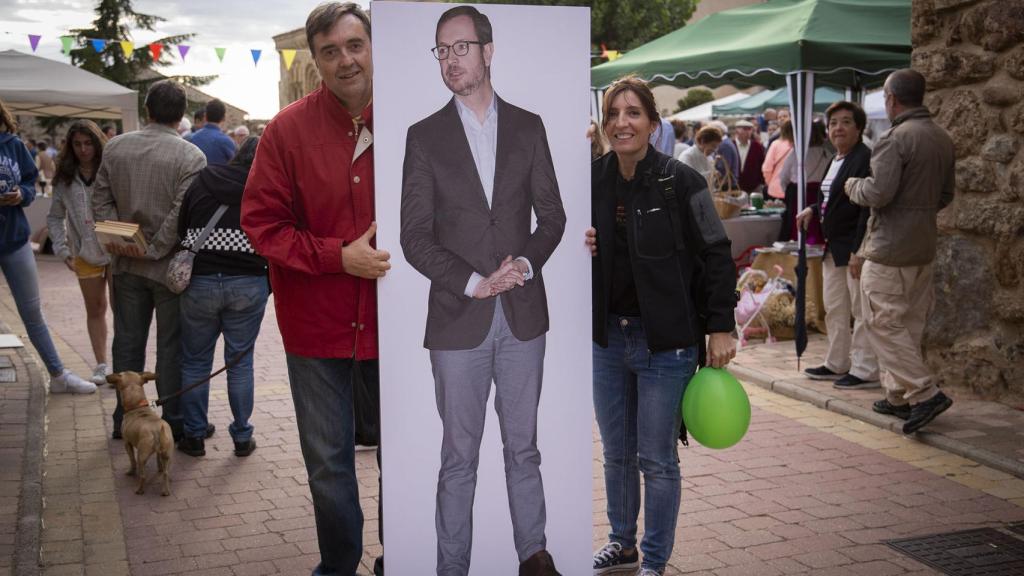 Los vecinos siguen sin saber dónde vive su nuevo y flamante senador por Castilla y León.