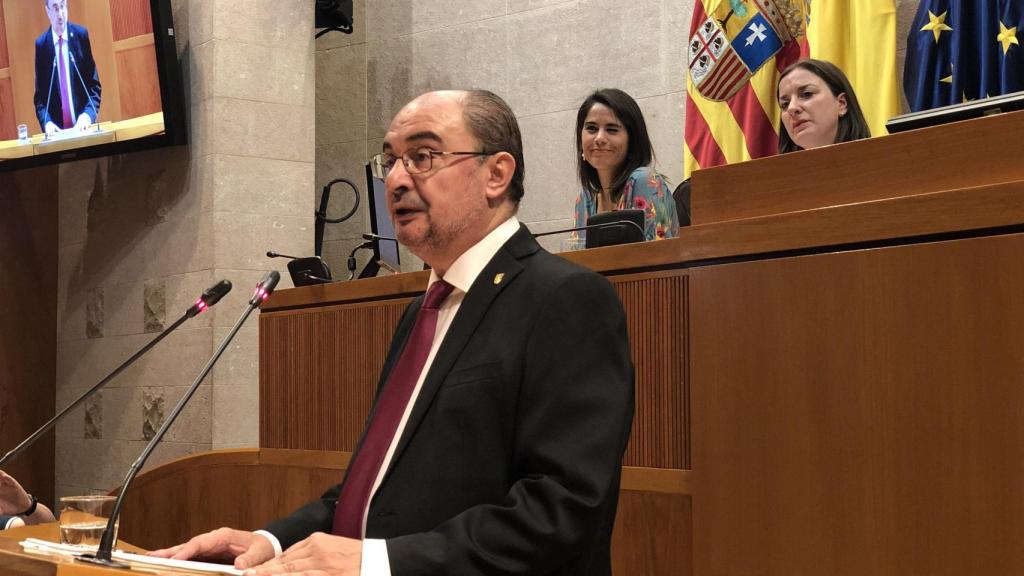 Javier Lambán, durante su discurso de investidura en las Cortes de Aragón.