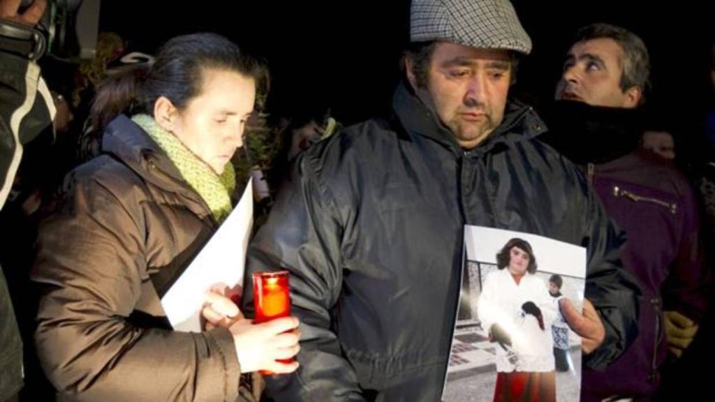 Los padres de María Esther Jiménez Villegas, la niña asesinada en 2011.