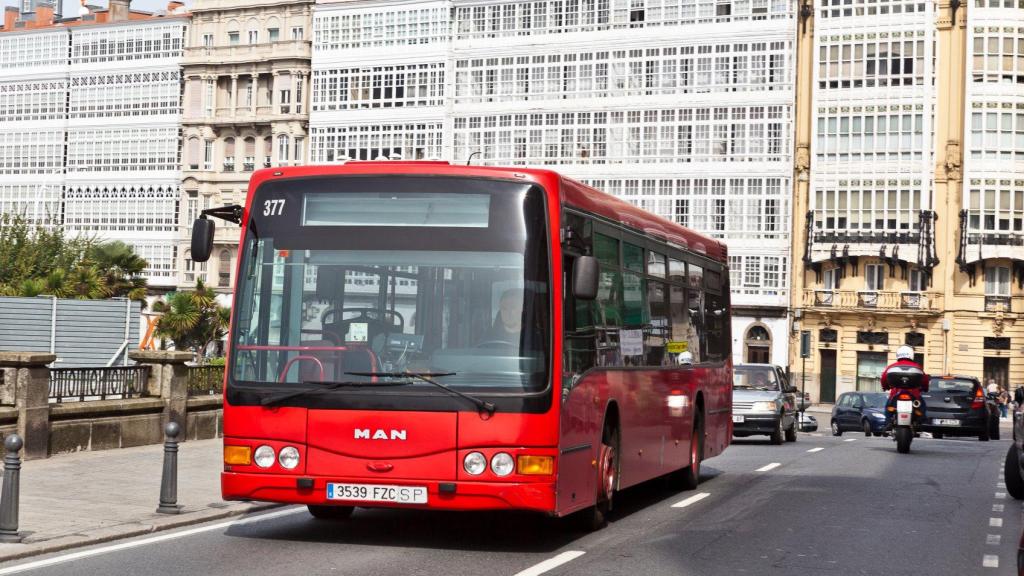 ¿Cuánto costará viajar en autobús urbano en A Coruña el próximo 2024?