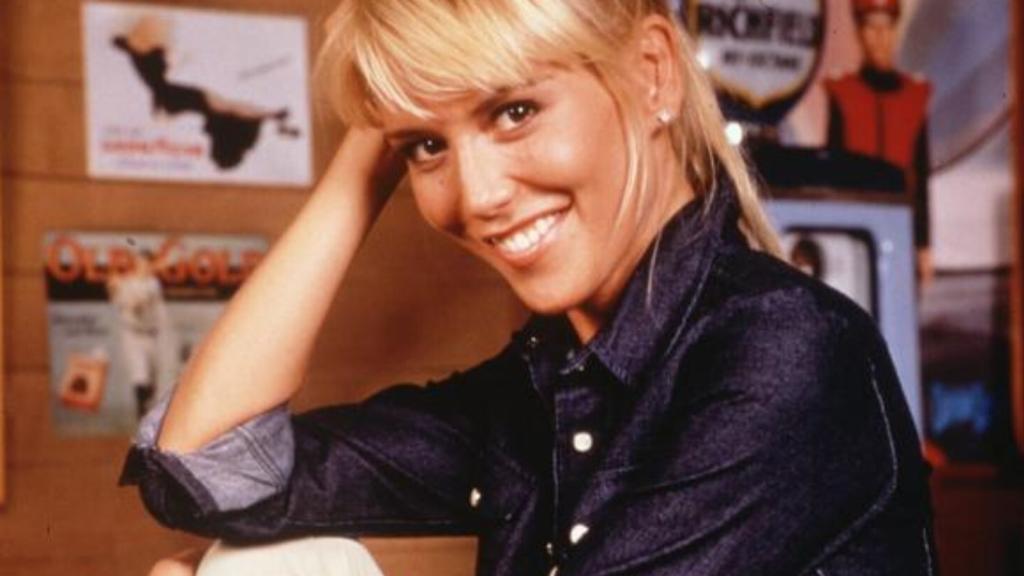 Raquel Meroño en una imagen promocional de la serie 'Al salir de clase'.