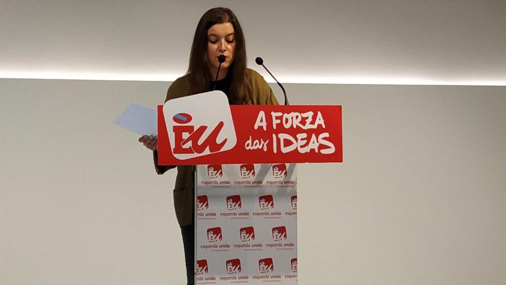 IU denuncia la temporalidad en el Sergas y llama de mentiroso a Feijoo