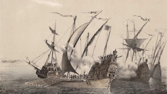 Grabado de las naos 'Trinidad' y 'Victoria' avistando las Molucas.