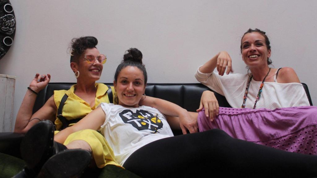 Antonia Lee, Antonia Deluxe y Antonia Colores.