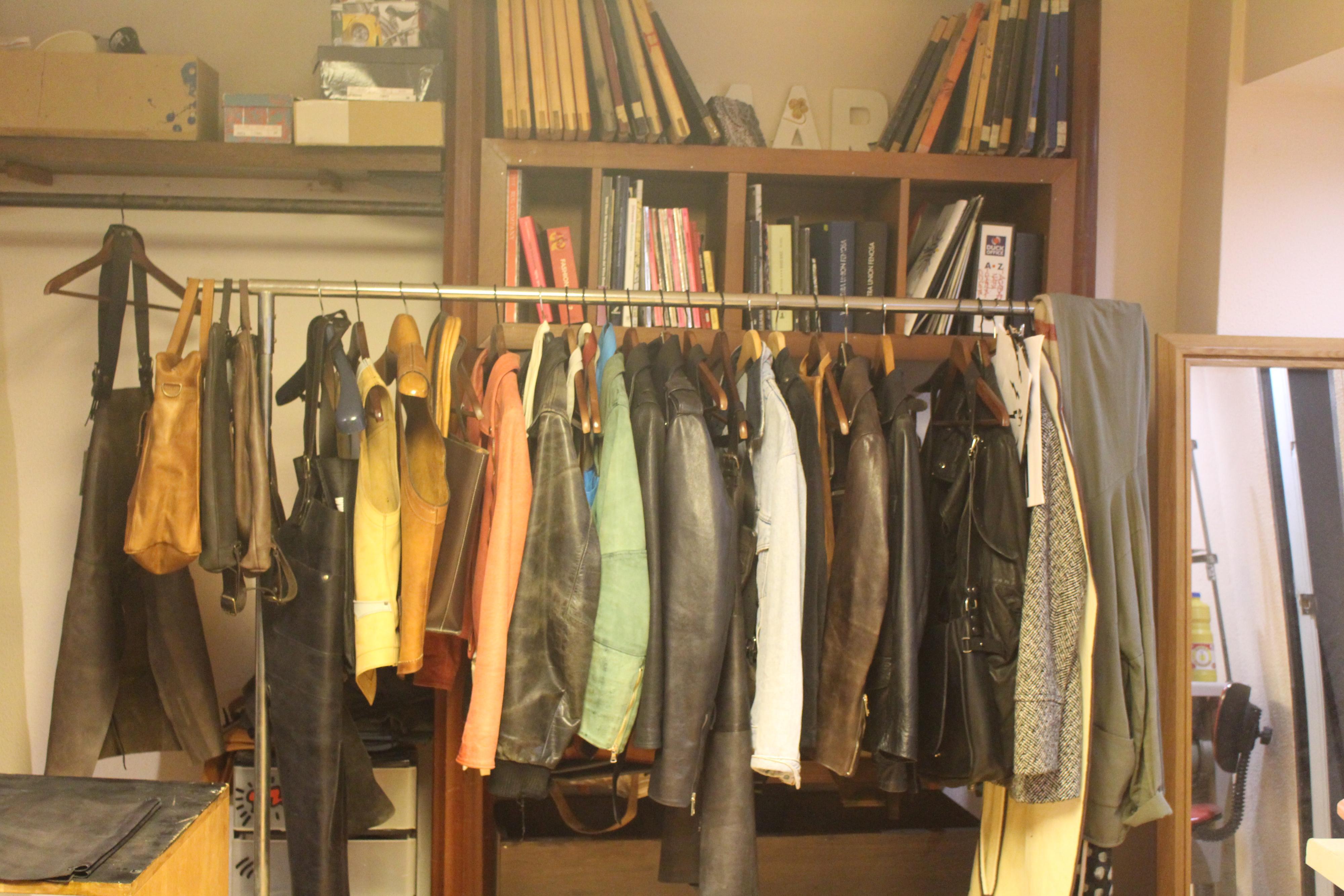 El taller de Manolo Cremallera es un espacio creativo (A.N.)