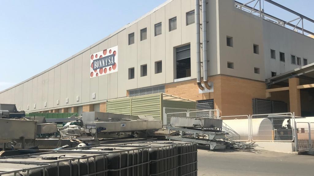 La sede de Bonnysa en Muchamiel (Alicante), donde se desplomó Miguel.