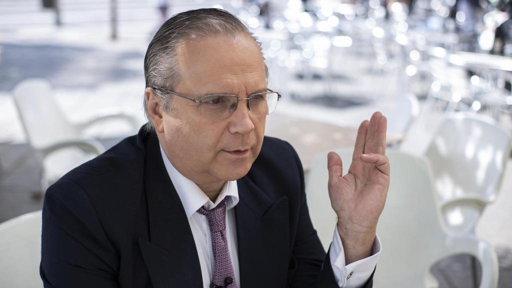 Carmona reclama la vía portuguesa para España.