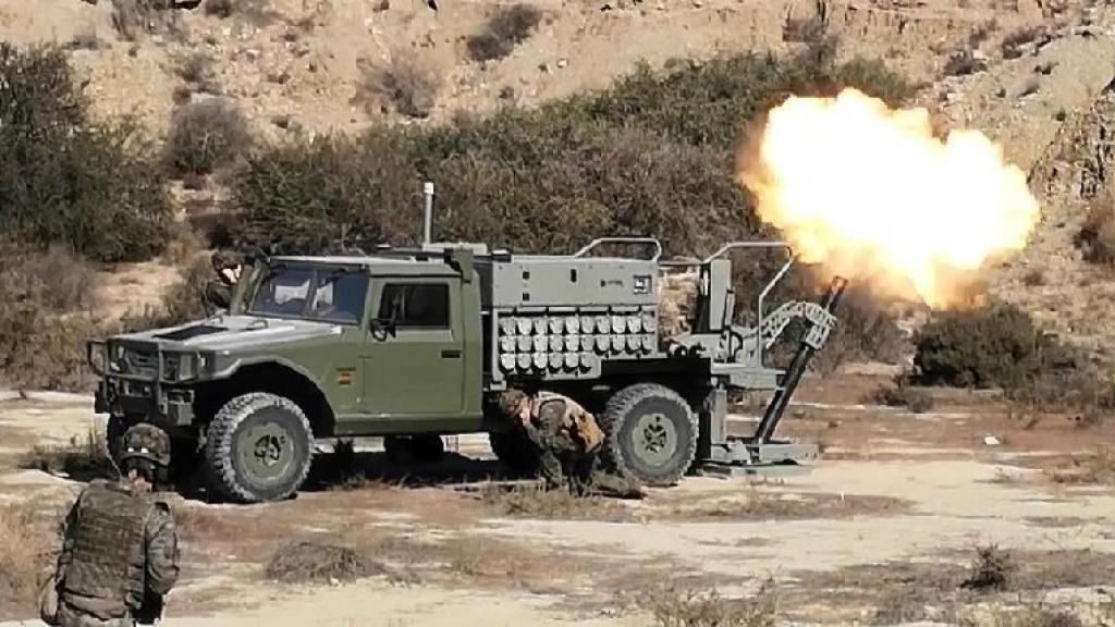 El 'alakran' es el nuevo vehículo porta-mortero, en fase de experimentación.