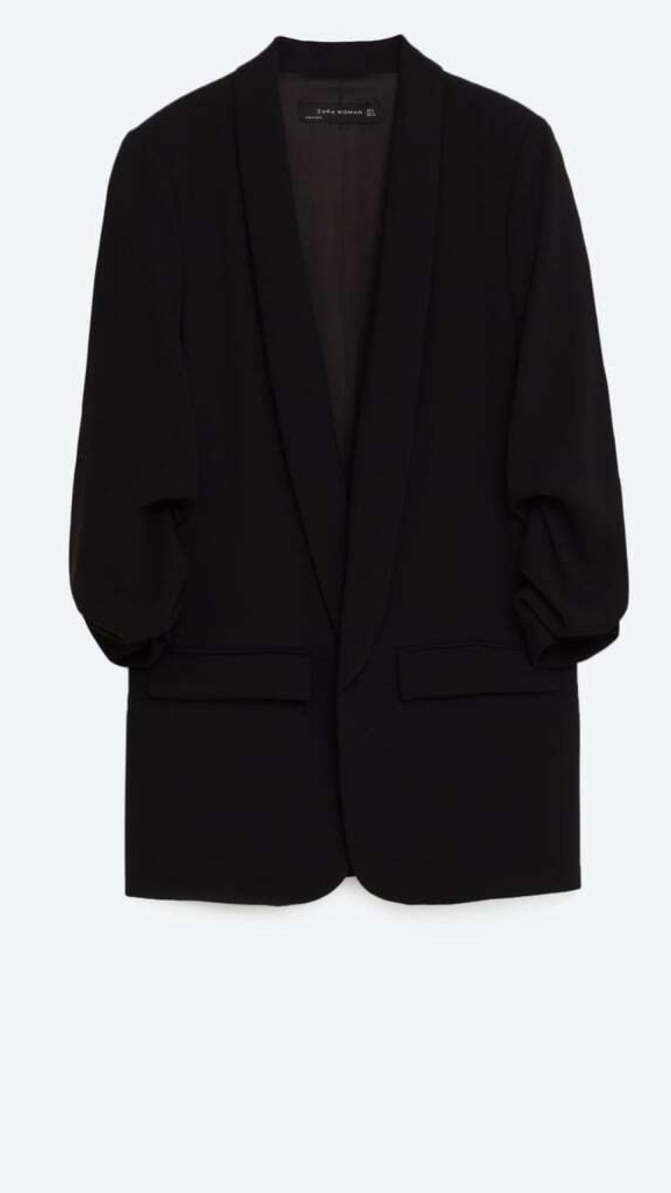 La blazer de Zara.