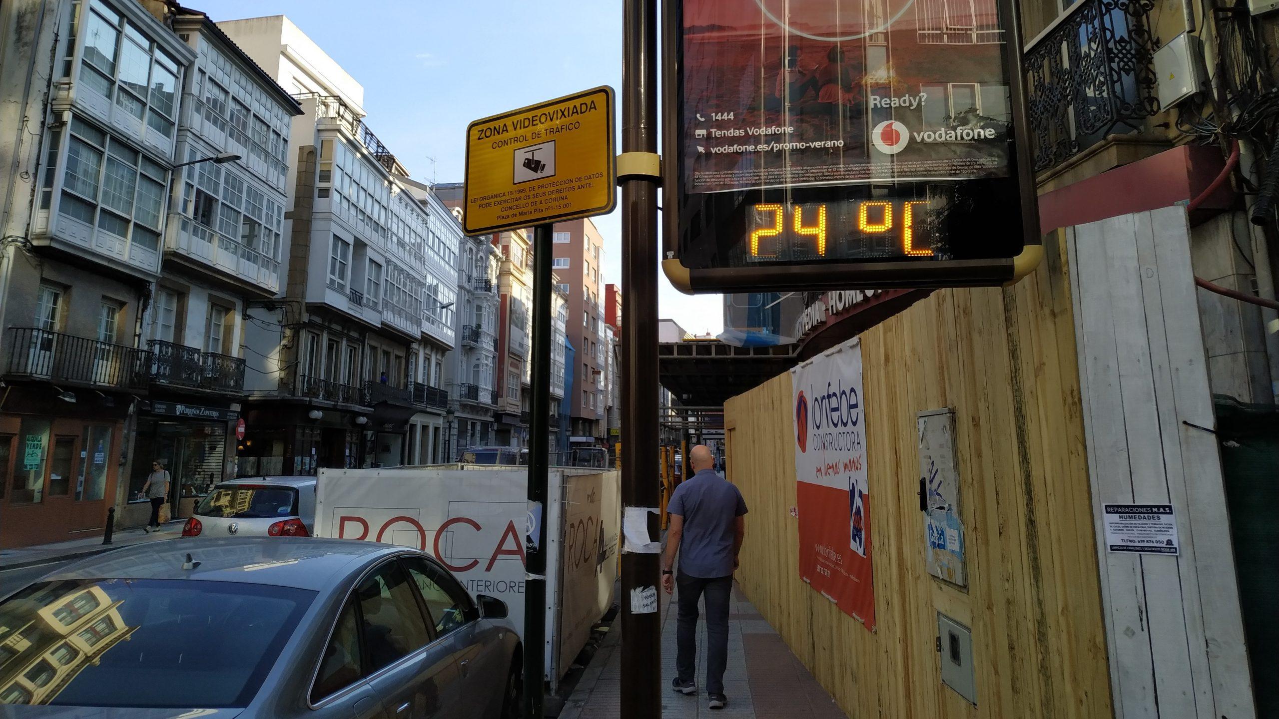 Los termómetros marcaban por la mañana 24 grados.