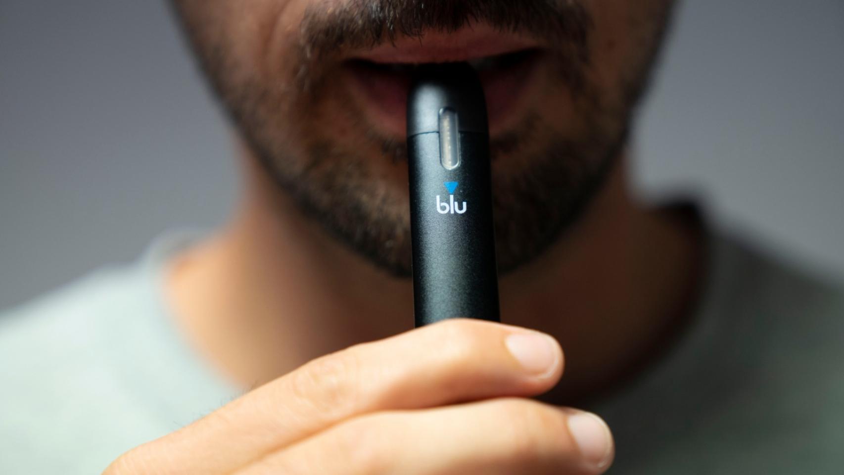 El lado oscuro de myblu, el cigarrillo electrnico de moda: realmente sirve para dejar de fumar? El lado oscuro de myblu, el cigarrillo electrnico de moda: realmente sirve para dejar de fumar?