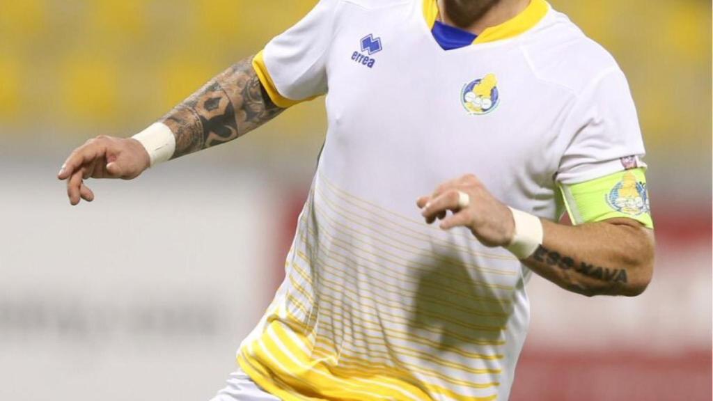 Wesley Sneijder con el Al Gharafa. Foto: Twitter (@sneijder101010)