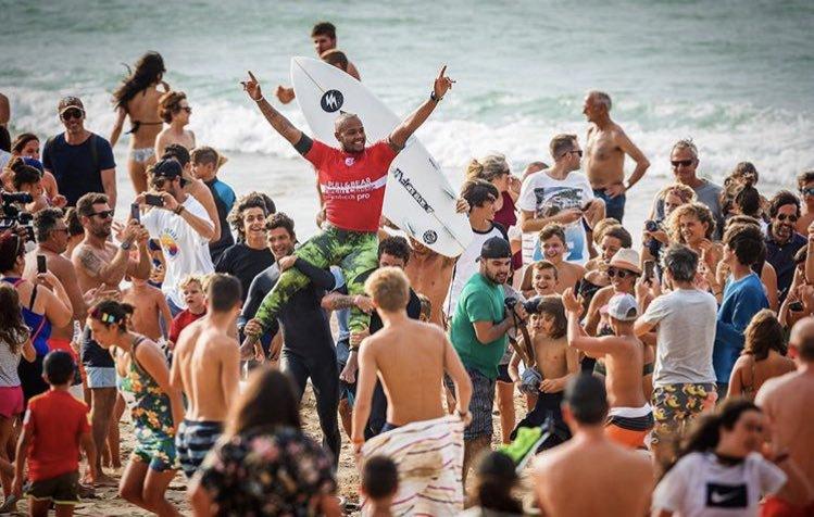 El brasileño Weslley Dantas, ganador el pasado año (@classicsurfpro)